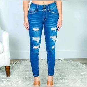 Push-up distressed skinny Jeans